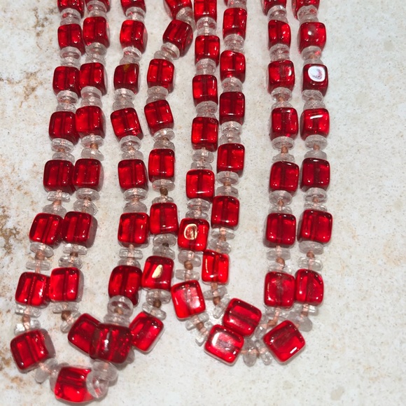 Vintage  Deco Necklace Glass Red Cube Beads Hand Tied bohemian - Picture 4 of 9